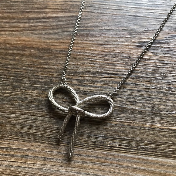 Anthropologie Jewelry - Silver Bow Necklace